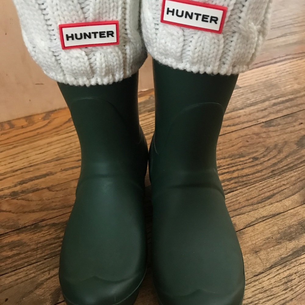 Green short hunter boots with socks